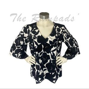 Black and White Ann Taylor Floral Bell Sleeve Blouse Size Small